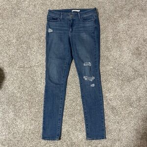 Levi's Dark Blue Skinny Jeans